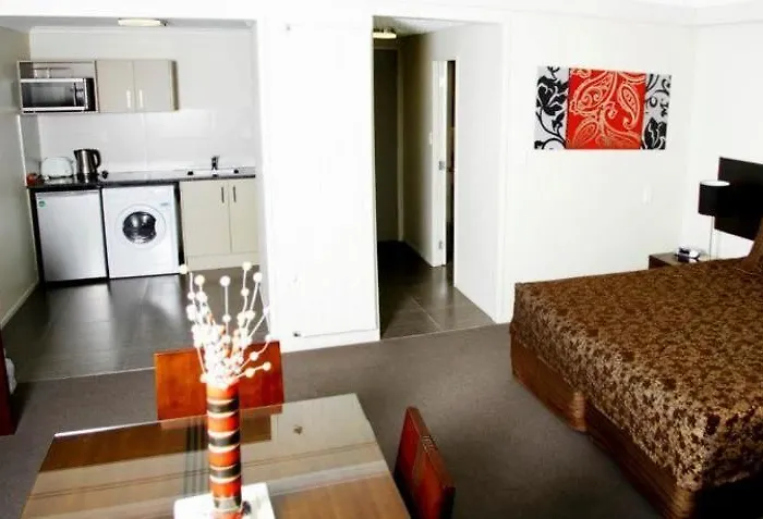 Aparthotel Apollo 5*